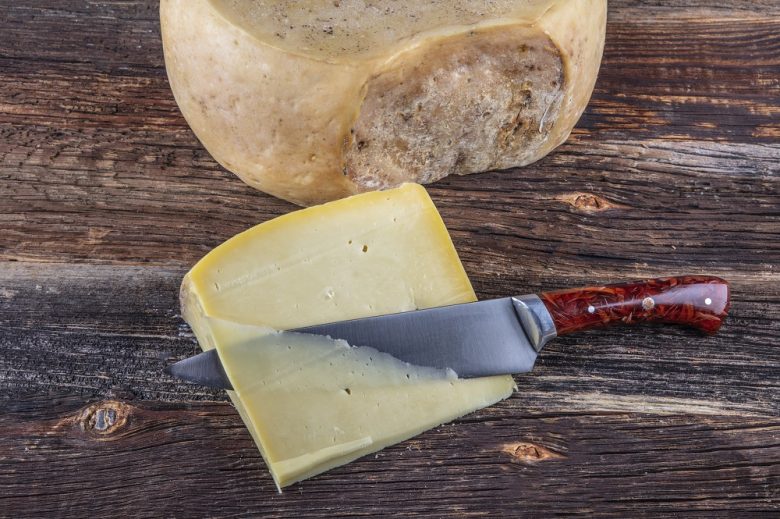 Goat Cheese Substitutes Alternative Options Explained Dom Eats